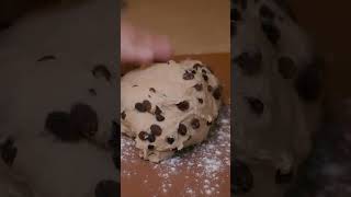 The best homemade Hot Cross Buns recipe! Fluffy, fragrant, and delicious! #goodfriday