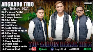 Download lagu Arghado Trio ~ Kompilasi TOP HITS Lagu Batak Terbaru 2025 -Terpopuler Saat Ini Full Album Viral 2025 mp3
