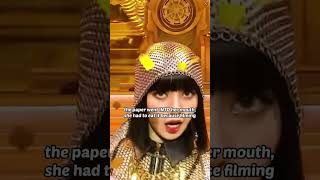 Download lagu Lisa Doesn't Want To Ruin Ikon's Perfomance mp3 Download lagu Lisa Doesn't Want To Ruin Ikon's Perfomance mp3