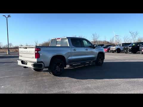 2026 Chevrolet Silverado 1500 Crew Cab Short Box 4-Wheel Drive RST in Gray for sale at Lally Chevrolet Ltd. in Tilbury, ON