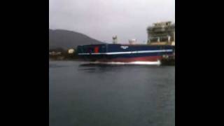 preview picture of video 'Launching Psv Kleven Yard. Ulsteinvik tugboat Hugin and Stadt Tug'