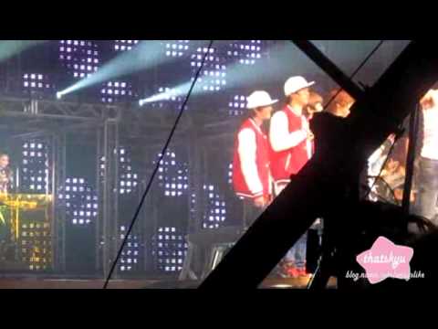 [Fancam] 091230 Super Junior Kyuhyun Waiting