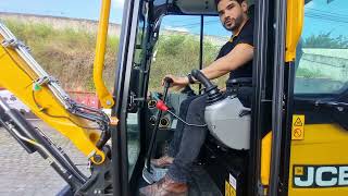 Conheça o novo lançamento da JCB : A Miniescavadeira 35Z-1!