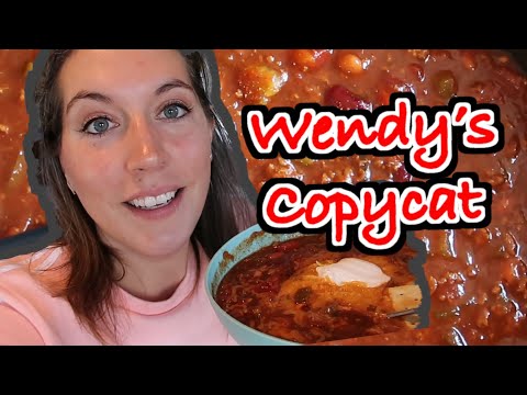 Crockpot Chili (Easy!) Wendy's Copycat Recipe