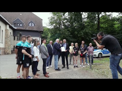 Fördermittelbescheid für die Pfaffenberg-Turnhalle übergeben