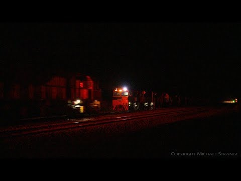 SCT 6MP9 Freight Train At Night - PoathTV Australian Railways