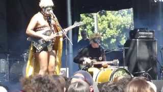 The King Khan & BBQ  Show - LIVE - BURGERAMA FOUR