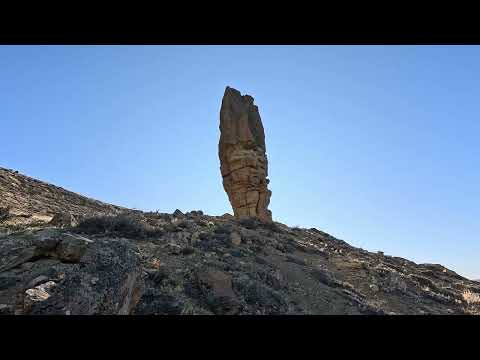 Tres Lagos y piedra parada