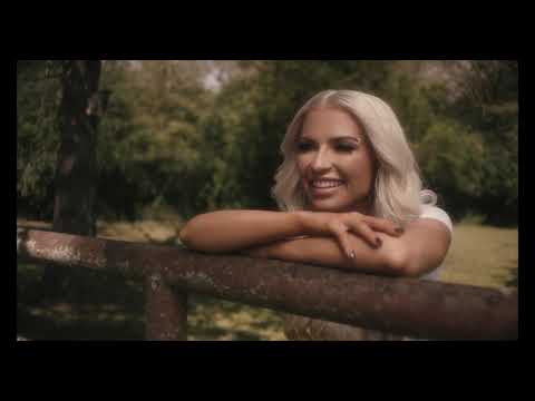 Gabrielle Mooney - Come On In (Official Music Video)