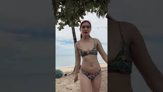 bikini TikTok be like...