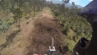 preview picture of video 'San Pedro - Downhill / DH. Cotacachi - ECUADOR'