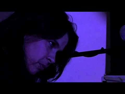 Larmes Chaudes - Jonty Fisher - Naadia Sheriff - Chris Allard