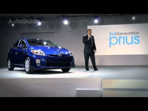 Detroit 2011: Toyota Prius V Review
