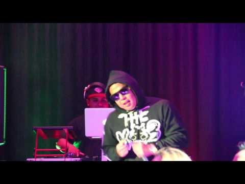 Supasang Live: 4.8.17