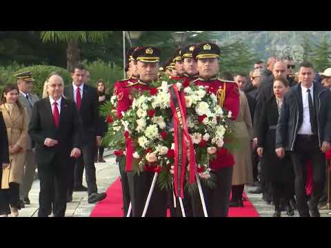 Top News - ‘Bojkot qeveritar’ për 29 nëntorin!/ Asnjë ministër nuk ishte në ceremoninë zyrtare