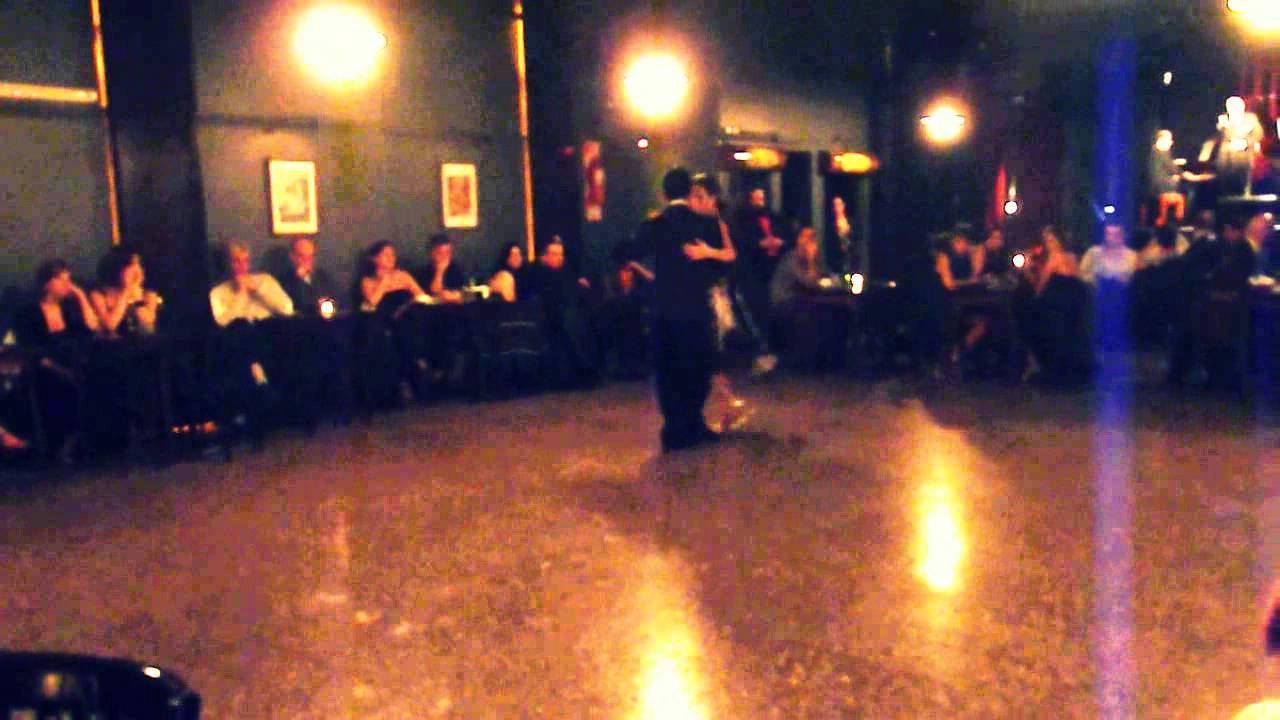 Alejandro Berón y Verónica Vázquez con Orq. Rascacielos - NIDO GAUCHO