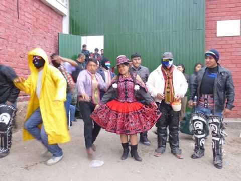 Cinco Punales - Reyna Mendoza