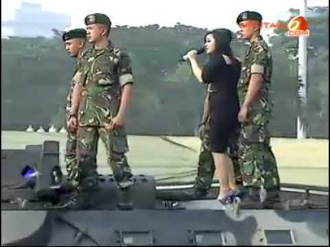 Juwita Bahar - Kereta Malam (versi tentera gelek)