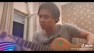 Download lagu CHARLY SETIA BAND ( Acoustic ) Tetap Setia mp3