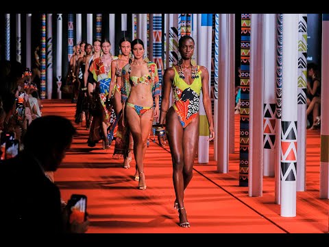 Dolores Cortés PV´26 (Desfile MBFWM 2025)