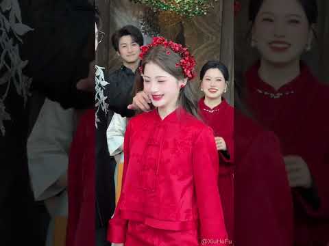 Xiu He Dress 秀禾服 China Style Wedding Gown Hanfu Dress #hanfu #xiuhefu #chinseDress #WeddingGown
