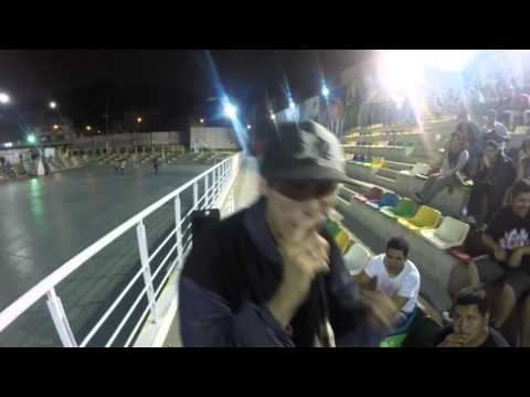 IÑIGO VS MC - HIPHOPLIVENSE