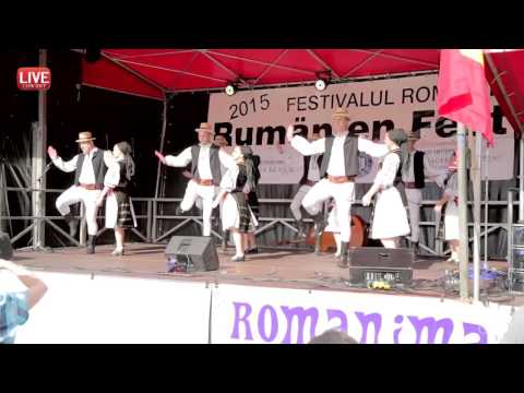Ansamblul folcloric studentesc “Martisorul” -  Cluj