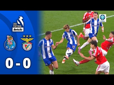 Miracle child Mora with a shot that hit the crossbar in stoppage time! | FC Porto vs. Benfica Lisbon