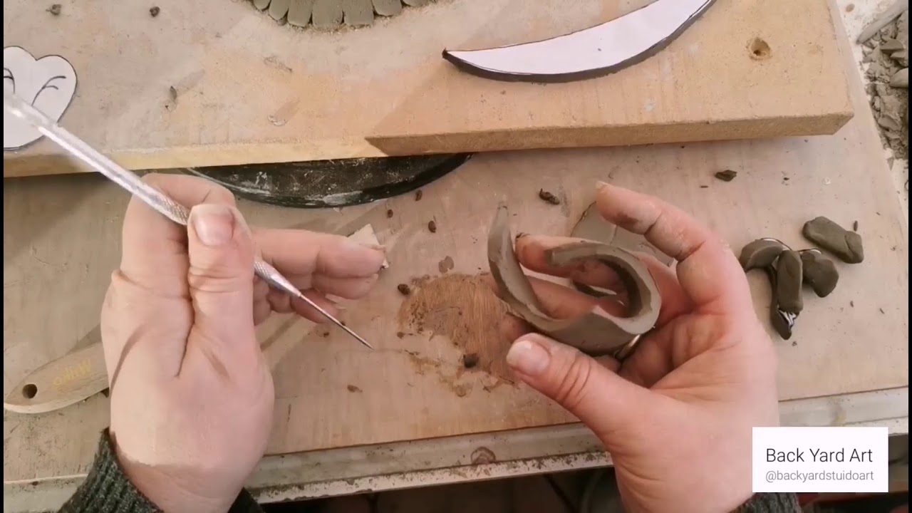 FREE Barn owl sculpture template video assembly instructions.