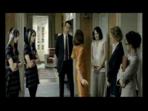 IO,LORO E LARA di C.Verdone - clip Finocchiaro presentazione famiglia WWW.RBCASTING.COM