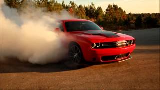 preview picture of video '2015 Challenger Scat Pack 6.4  Burn Out Video'