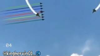 Download lagu Atraksi pesawat tempur membuat i love u mp3