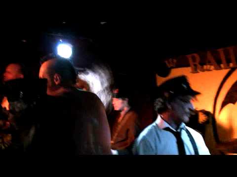 Little Guitar Army, Cant Fix Stupid