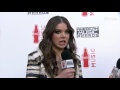 Hailee Steinfeld Red Carpet Interview AMAs 2015