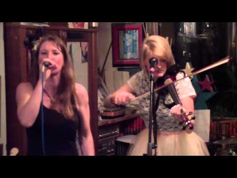 Die Miezen bei der  2. Bergisch Gladbacher Kneipennacht 2015 in der Galeriewerkstatt