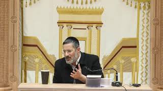 שיעור ב"חובת הלבבות" עם הרב יוסף חיים גבאי שליט"א (הרב יוסף חיים גבאי) - התמונה מוצגת ישירות מתוך אתר האינטרנט יוטיוב. זכויות היוצרים בתמונה שייכות ליוצרה. קישור קרדיט למקור התוכן נמצא בתוך דף הסרטון