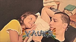Vauks Feat. Doris - Mavrica (Official Video)