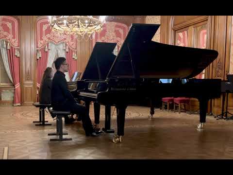 F. Chopin - Concerto in F minor op. 21 - ZhiYu Wang