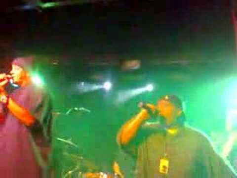 Galactic feat Chali 2na