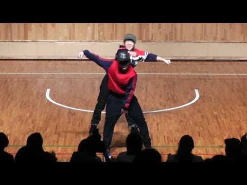 ダンスサークル CHIRA RHYTHM 公演(9)ハウス 【有明医療祭り2013】