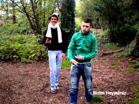 Mc BahTsiz Ft  RaPQolik   Bizim Hayatimiz   2011