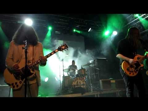 Uncle Acid & The Deadbeats - Devil's Work live @Arena Wien
