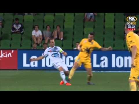 Hyundai A-League 2015/16 Round 7: Melbourne Victory 2 – 1 Central Coast Mariners