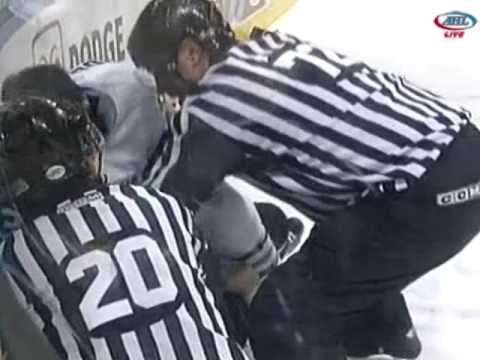 Matthew Clackson vs Aaron Boogaard