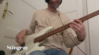 Video thumbnail for Stingray Special vs. Yamaha BBP34 by Hampus Lundgren