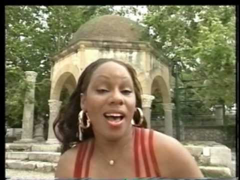 Claudia Nelson - TV Programma Hit Mix Deel 2.