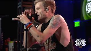 Download lagu Sum 41 - In Too Deep - Live @ the KROQ Helpful Honda Sound Space 2024 mp3 Download lagu Sum 41 - In Too Deep - Live @ the KROQ Helpful Honda Sound Space 2024 mp3
