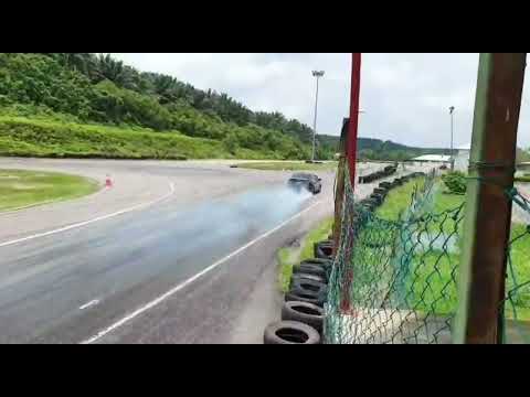 Controling the standard Handbrake from 115++ km/h before hitting the cone.