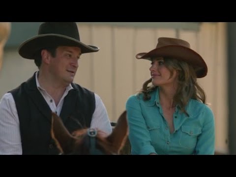 Castle 7x07 "Once Upon a Time in the West" (HQ/cc) Castle  Beckett Get a Wagon Ride