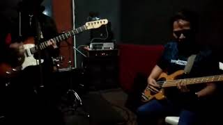 Download lagu Butter fly _ ambilkan gelas mp3 Download lagu Butter fly _ ambilkan gelas mp3